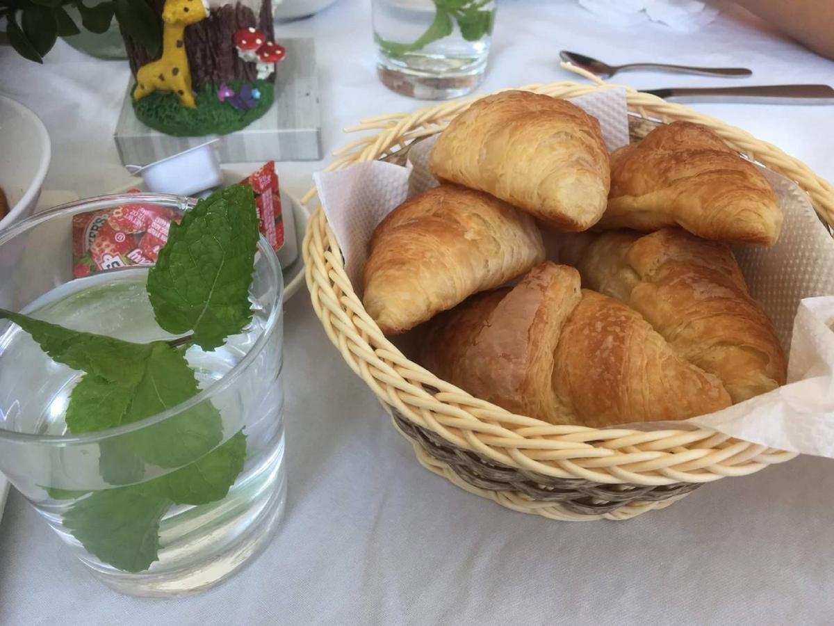 La Fleur Bnb & Restaurant Heng-ch'un Kültér fotó